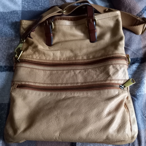 Fossil Messenger crossbody Postman style messenger bag - Picture 2 of 14